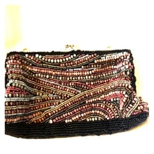 Vintage La Regale beaded clutch